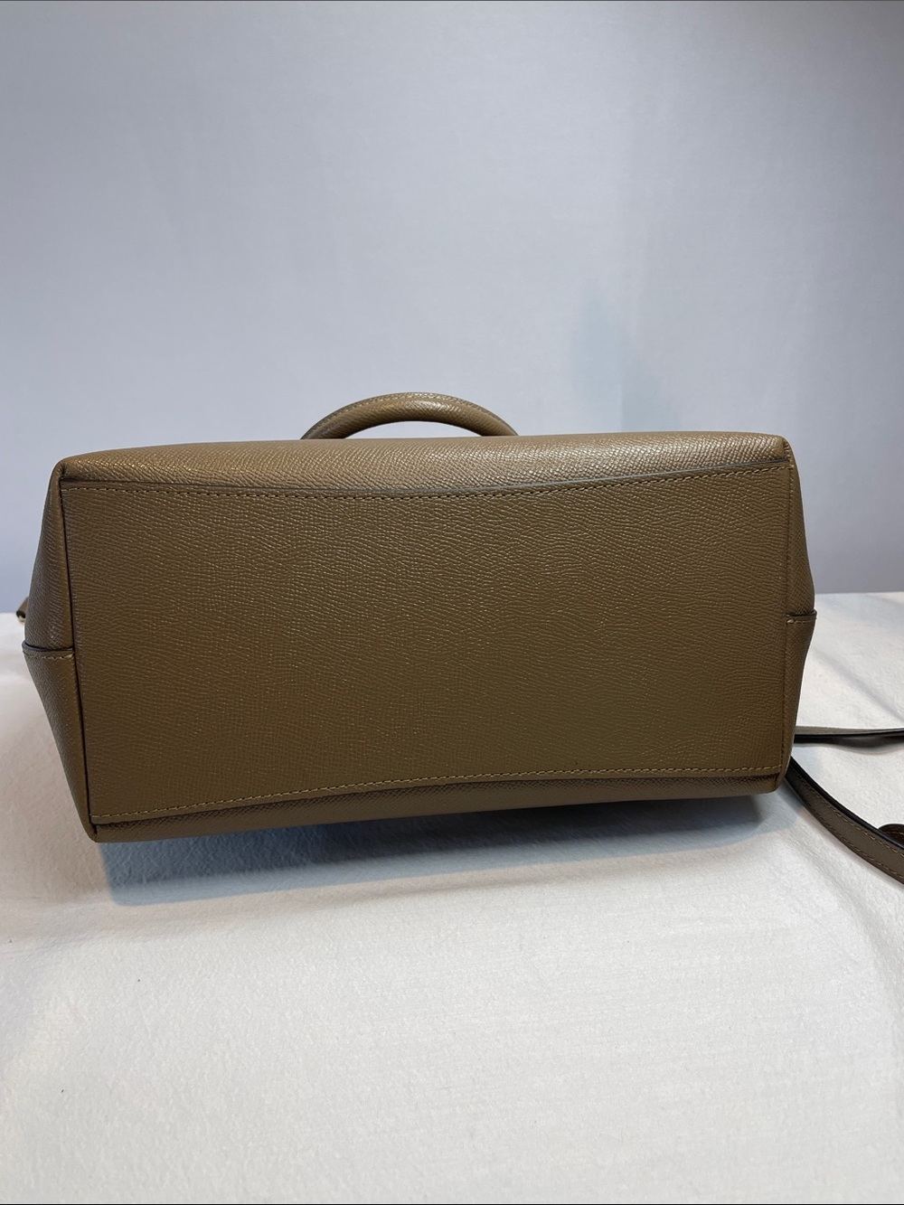 Coach H2522-CCM70 Sadie Satchel Taupe Crossgrain Leather Crossbody Bag - Picture 5 of 9
